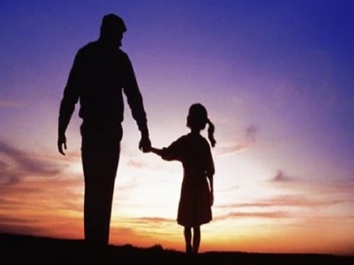 Mơ thấy bố – Giải mã ý nghĩa và con số lô tô của giấc mơ thấy bố