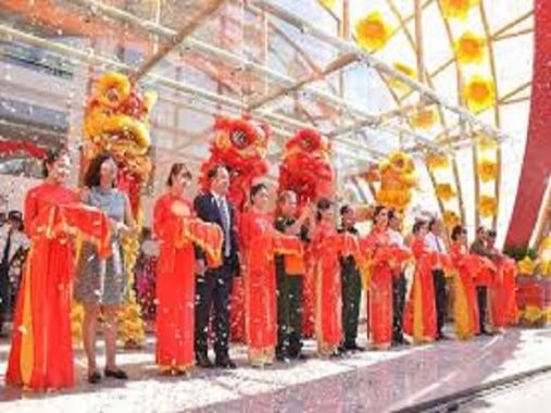 Tuổi Nhâm Tý khai trương ngày nào tốt?