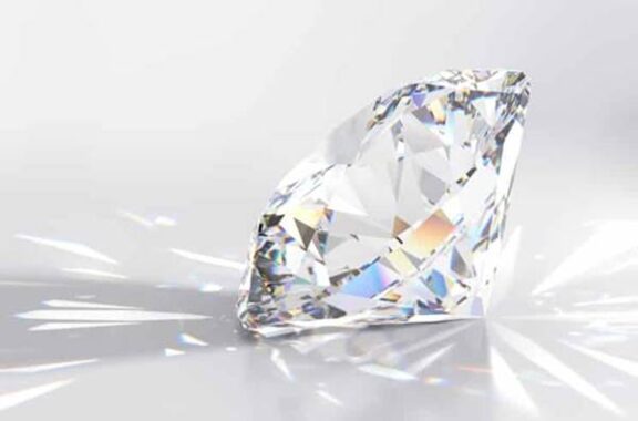 Giải mã ý nghĩa giấc mơ thấy kim cương là điềm báo gì? Đánh số mấy